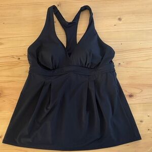Land”s End Racerback black tankini top women’s 10 swim pool beach vacation GREAT